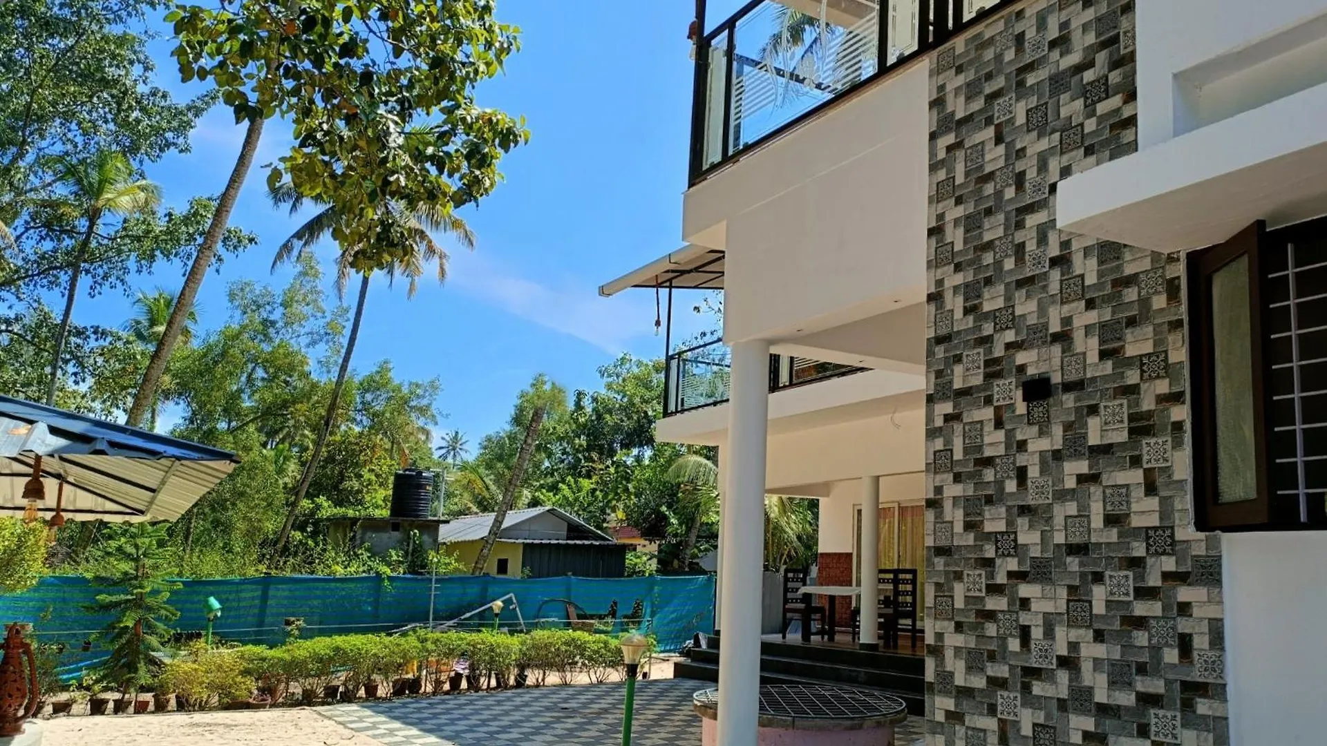 Koshy'S Beach Front Homestay Mararikulam